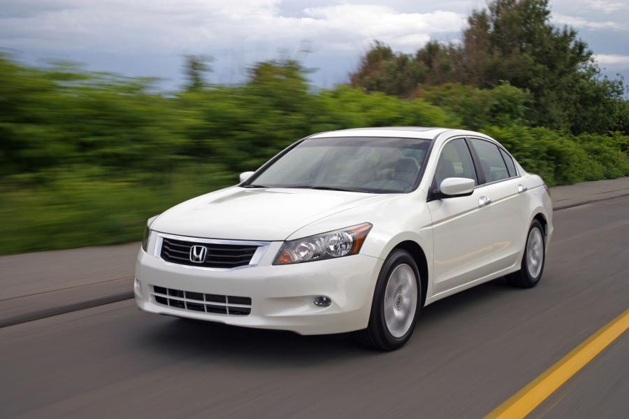  Honda Accord 2008 года  (US) (фото 32 из 47)